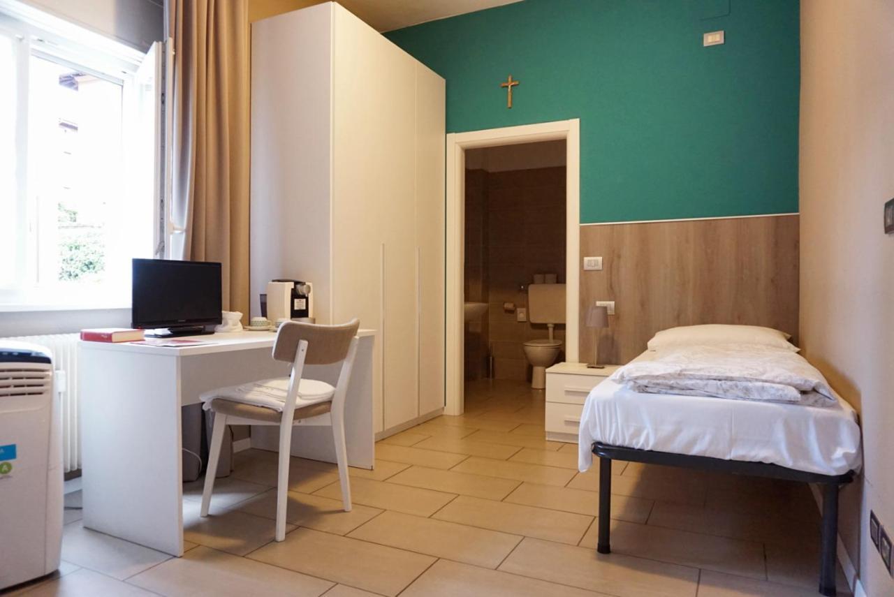 I Dodici Mesi Rooms&apartments 2*